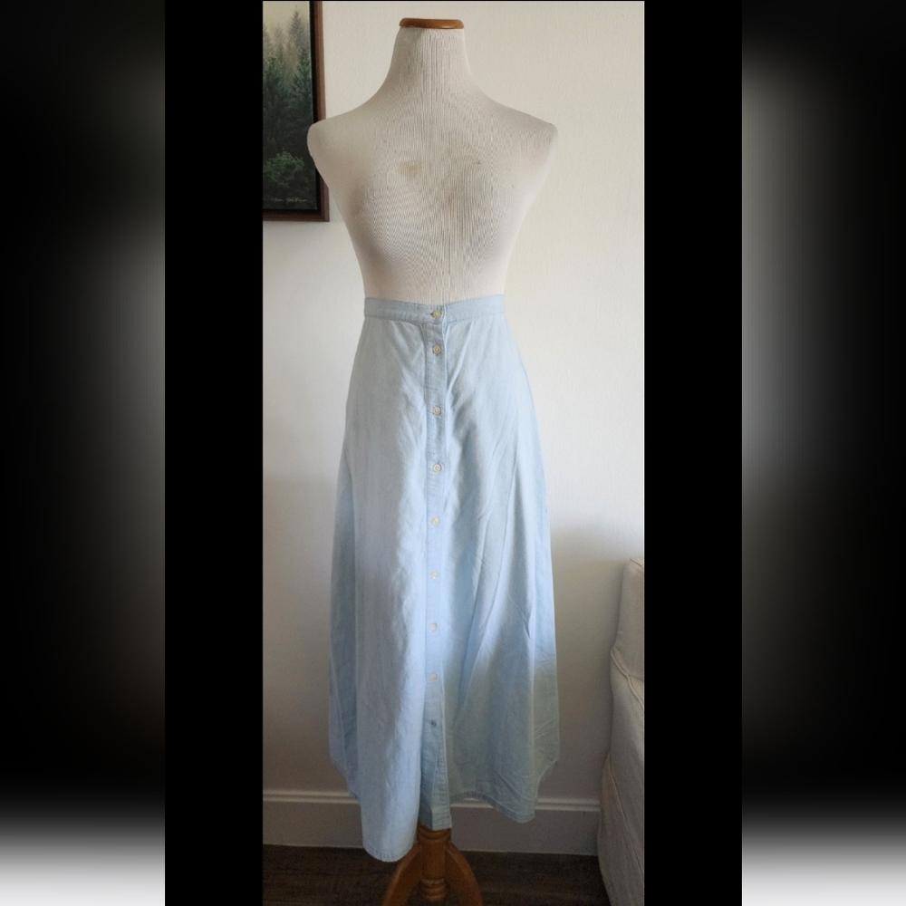 #150 Ralph Lauren Jeans Co. Women's Light Denim Blue Maxi Button Skirt Size 6